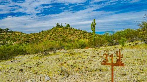 31-31 Giana Dr, Wickenburg, AZ, 85390 | Card Image