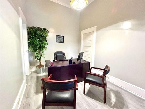b-101 W Campbellton St, Fairburn, GA, 30213-1218 | Card Image