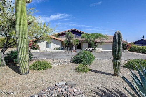 9033 E Lazywood Pl, Carefree, AZ, 85377-4187 | Card Image