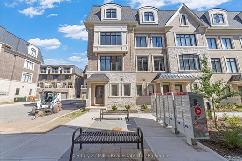 36-260 Melody Common, Oakville, ON, L6H8A5 | Card Image