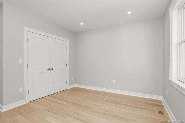 26 Sinawoy Rd, House other with 4 bedrooms, 5 bathrooms and 3 parking in Cos Cob CT | Image 21