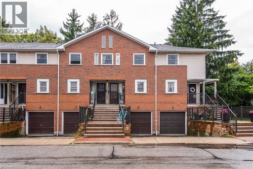 2-465 Beechwood Pl, Waterloo, ON, N2T2N8 | Card Image