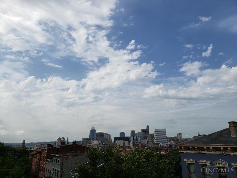 Mulberry St, Cincinnati, OH 45202