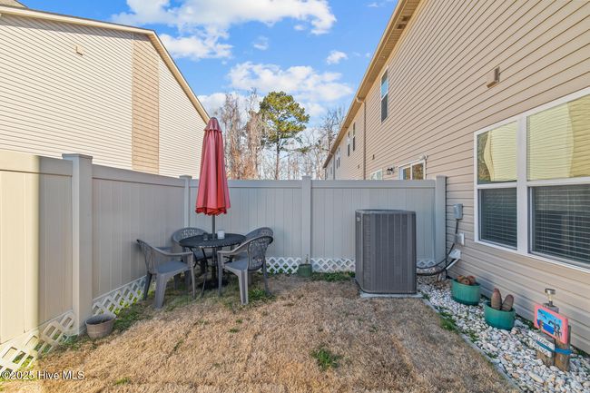 237 Boyington Place Rd, Townhouse with 2 bedrooms, 3 bathrooms and null parking in Midway Park NC | Image 25