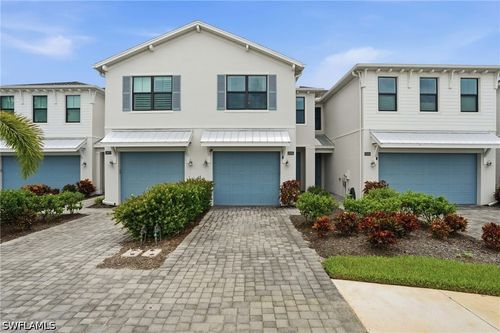 13081 Pembroke Dr, NAPLES, FL, 34105-5100 | Card Image