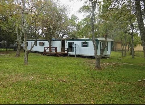 118 Cotton St, Freeport, TX, 77541-9710 | Card Image