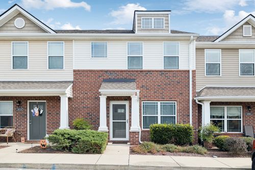 5008 Fennel Ct, Spring Hill, TN, 37174-1238 | Card Image