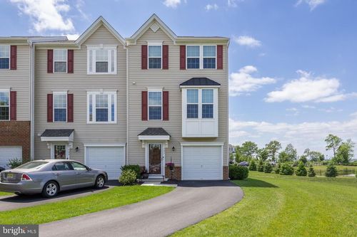 131 Fela Dr, CINNAMINSON, NJ, 08077-1635 | Card Image