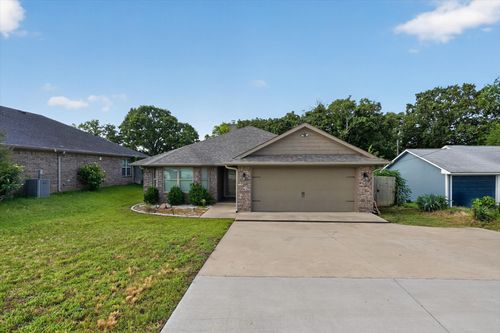 3016 Loy Lake Rd, Denison, TX, 75020-7262 | Card Image
