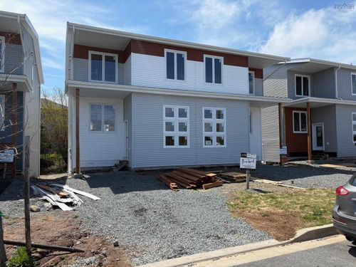 37 Berm St, Halifax, NS, B3R0H2 | Card Image