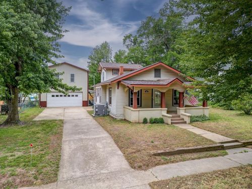 509 N 5th St, Arkansas City, KS, 67005-2528 | Card Image