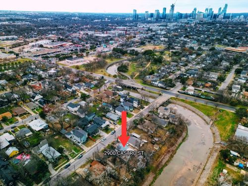 2900 Castro St, Austin, TX, 78702-3611 | Card Image