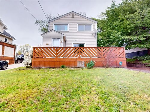 1801 Malasia Rd, Akron, OH, 44305-3629 | Card Image