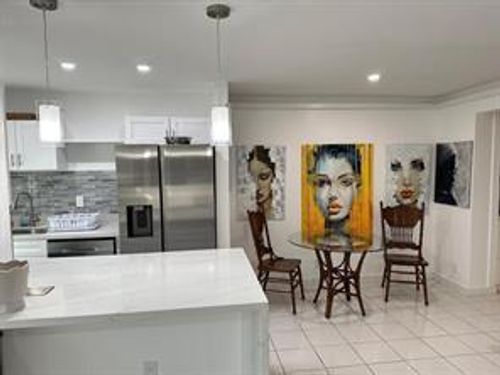 3-1004 Pennsylvania Ave, Miami Beach, FL, 33139-4986 | Card Image