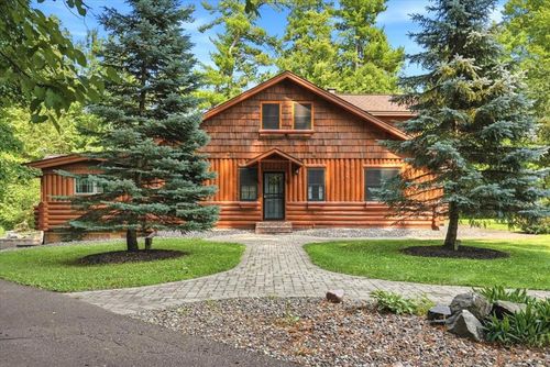 E5107 750th Ave, Menomonie, WI, 54751-5946 | Card Image