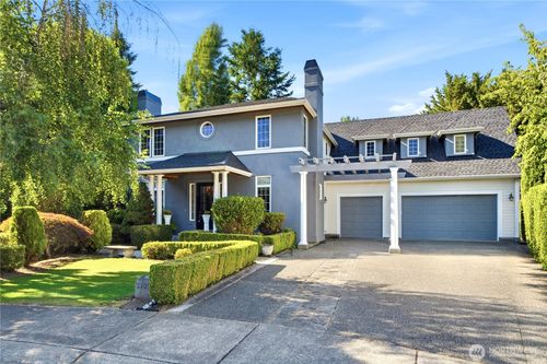 21226 Se 26th Street, Sammamish, WA, 98075 | Card Image
