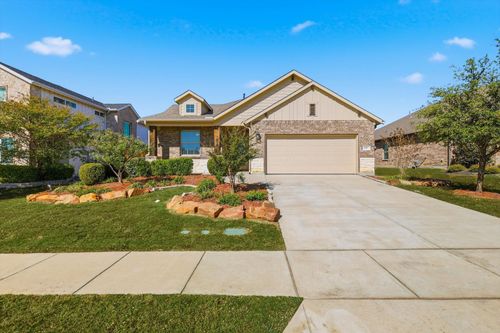 100 N Highland Dr, Sanger, TX, 76266-5770 | Card Image
