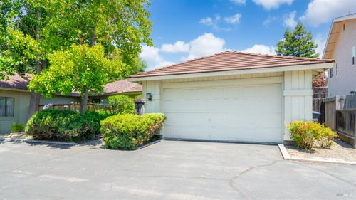 467 San Marin Dr, Novato, CA, 94945-1335 | Card Image