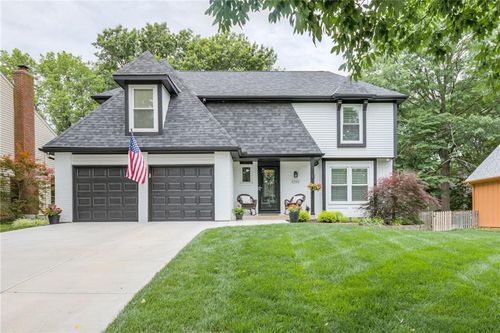8948 Hall Drive, Lenexa, KS, 66219 | Card Image