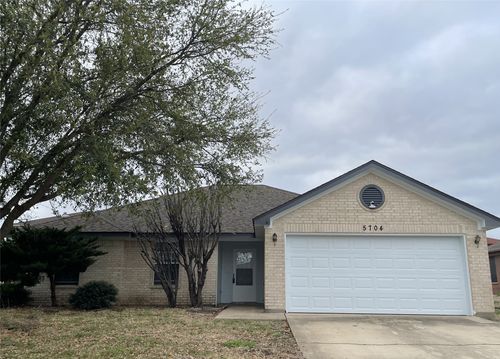 5704 Golden Dr, Killeen, TX, 76542-7591 | Card Image