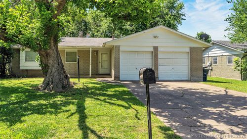 11618 E 15th St, Tulsa, OK, 74128-5030 | Card Image
