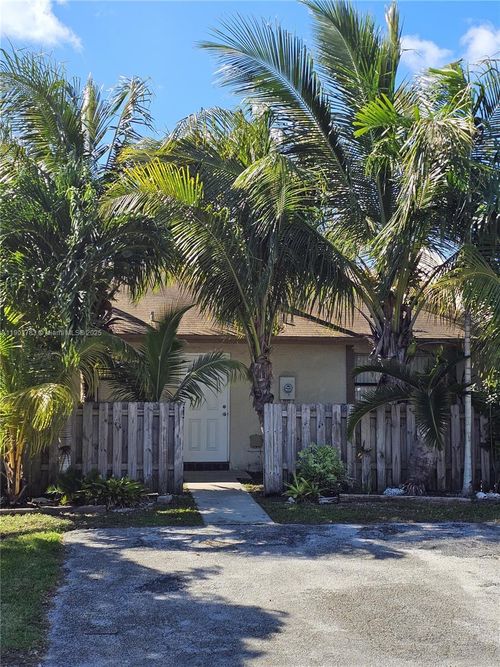 1630-1630 Sandpiper Blvd, Homestead, FL, 33035-1188 | Card Image