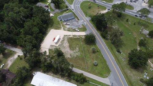 35 C L Townsend Ln, CRAWFORDVILLE, FL, 32327-2327 | Card Image