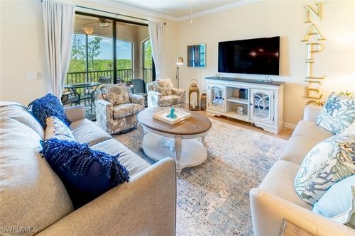 unit-1537-9826 Giaveno Cir, NAPLES, FL, 34113-8369 | Card Image