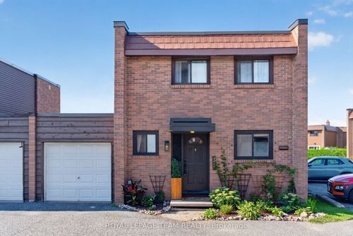f-3 Arnold Dr, Nepean, ON, K2H6V6 | Card Image