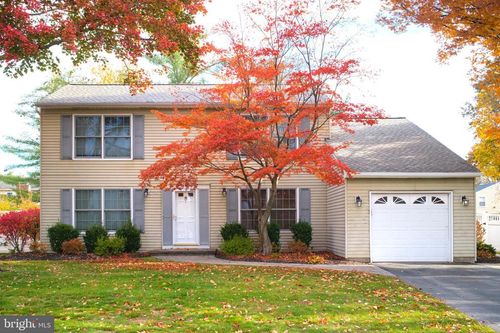 46 Parker Rd, Plainsboro, NJ, 08536-1421 | Card Image