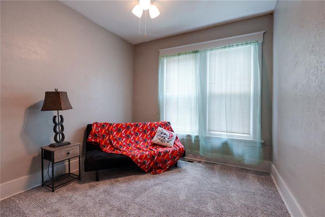 206 S 15 Th St, House other with 2 bedrooms, 1 bathrooms and null parking in Lexington MO | Image 17