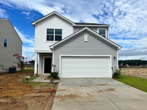 1018 Carriage Wood Cir, Ridgeville, SC, 29472-8274 | Card Image