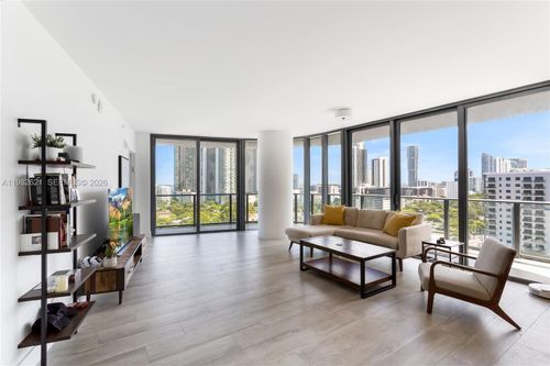 unit-1204-121 Ne 34th St, Miami, FL, 33137-3867 | Card Image