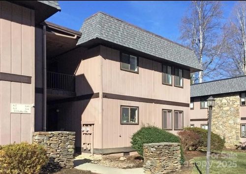 apt-g8-33 Lake Dr, Hendersonville, NC, 28739-4693 | Card Image