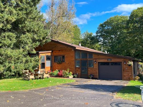 8056 35 Highway, Kawartha Lakes, ON, K0M2L0 | Card Image