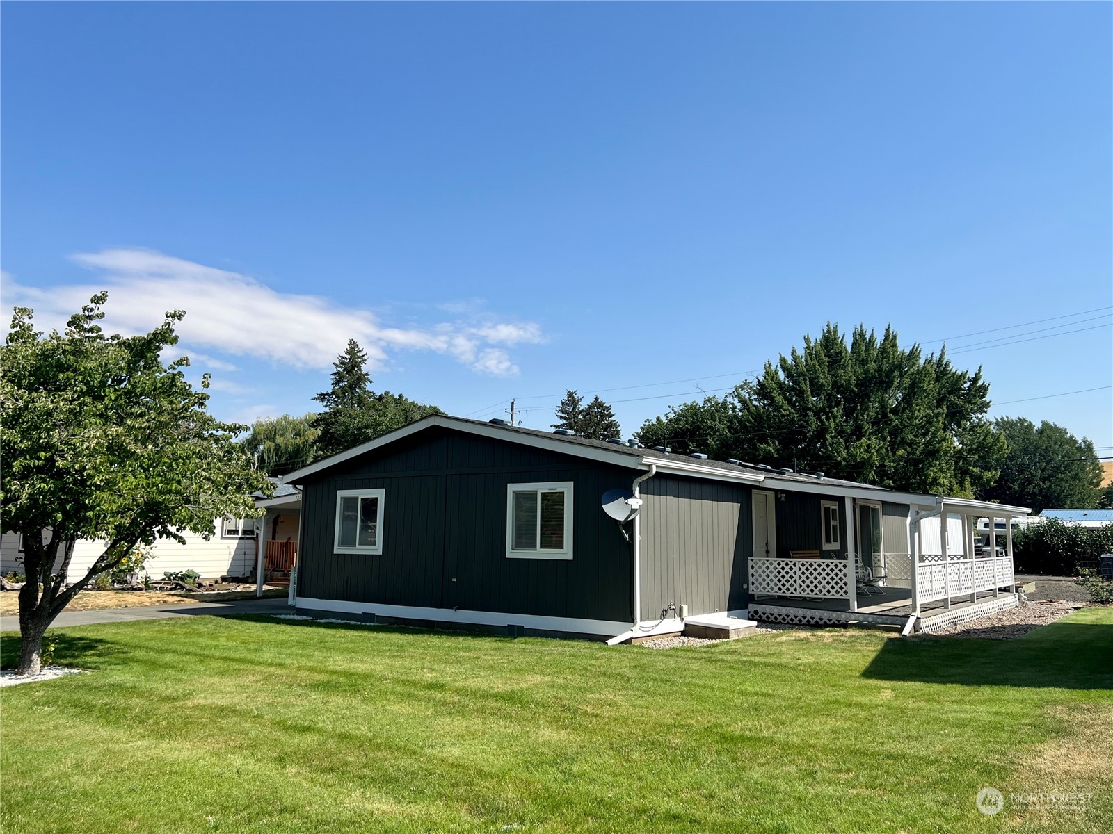 2nd St, Dayton, WA 99328