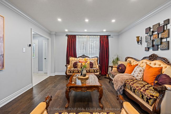10 Whitmore Crt, House other with 6 bedrooms, 5 bathrooms and 5 parking in Brampton ON | Image 7