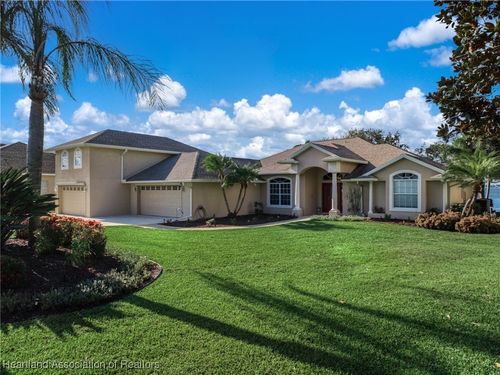 522 Sunset Pointe Dr, Lake Placid, FL, 33852-9158 | Card Image