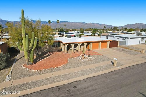 9045 E 7th Street, Tucson, AZ, 85710 | Card Image