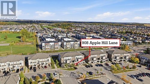 75-908 Apple Hill Lane, Kitchener, ON, N2R0L7 | Card Image