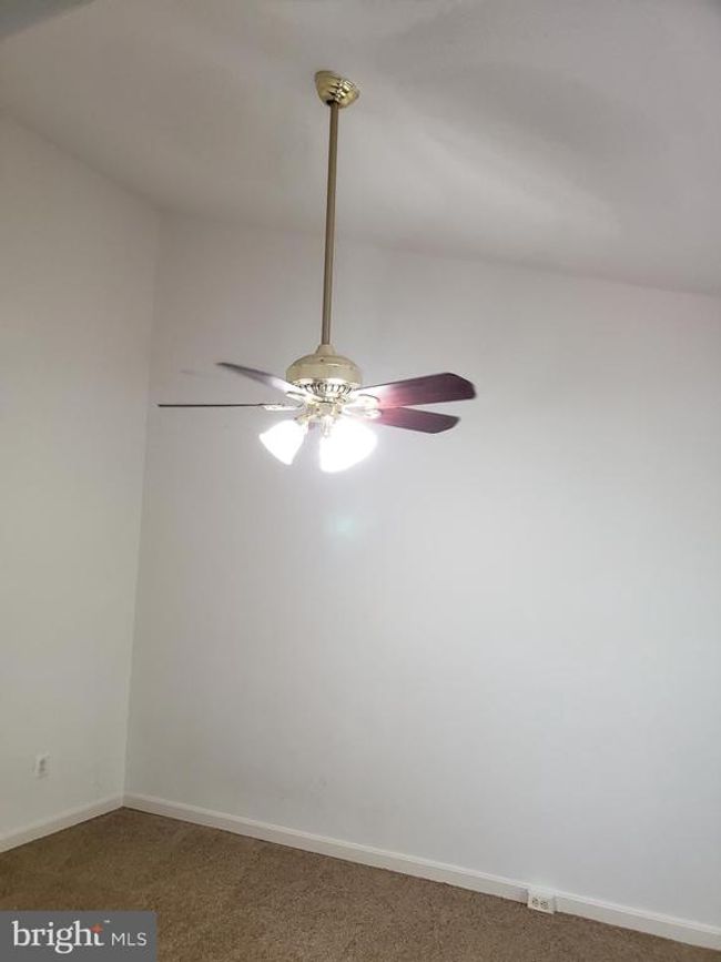 9426 Silver Meteor Ct, Townhouse with 3 bedrooms, 4 bathrooms and null parking in MANASSAS PARK VA | Image 32