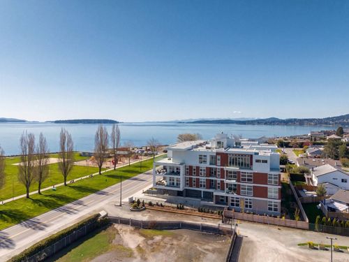 307-9570 5th St, Sidney, BC, V8L2W5 | Card Image