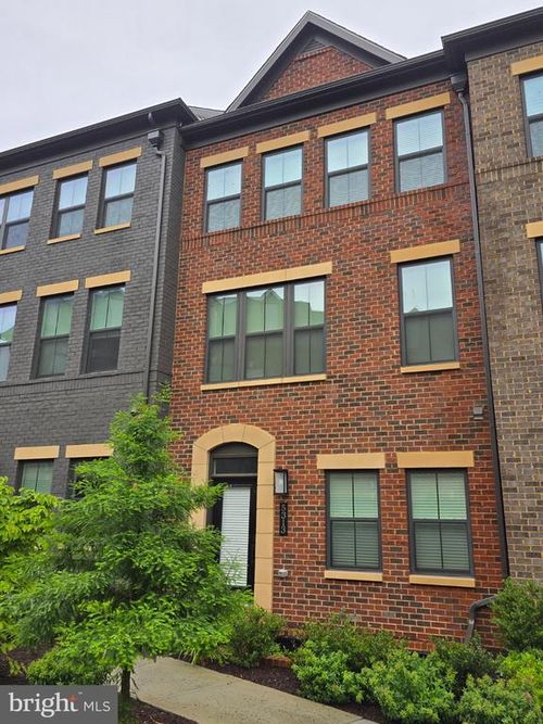 5313 8th Rd S, ARLINGTON, VA, 22204-2613 | Card Image