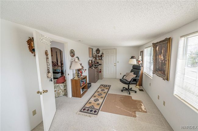 Living Room | Image 29