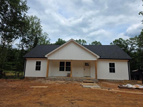 2060 Stonewall Rd, Concord, VA, 24538 | Card Image