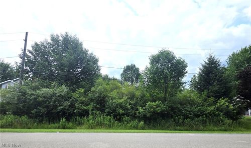 2485 Trellis Pl, Roaming Shores, OH, 44084-9665 | Card Image
