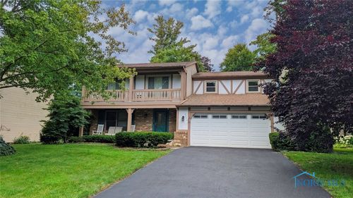 2359 Cheshire Woods Road, Toledo, OH, 43617 | Card Image