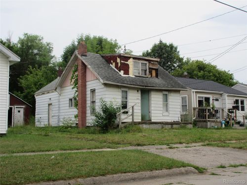 3609 Whitney Ave, Flint, MI, 48532-5241 | Card Image