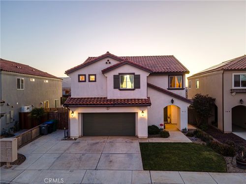 311 Las Flores Dr, Guadalupe, CA, 93434-1852 | Card Image