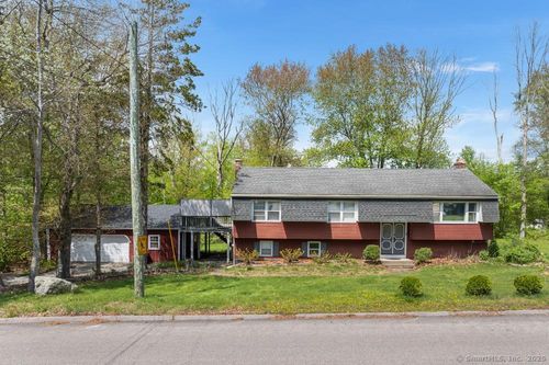 92 Horse Pond Rd, Salem, CT, 06420-4027 | Card Image